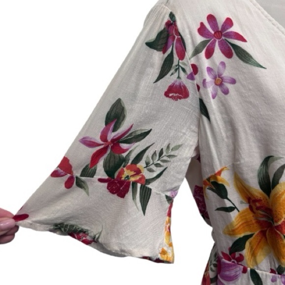 Old Navy White Tropical Floral Waist-Defined Bell-Sleeve Faux-Wrap Dress Size M - Picture 7 of 11